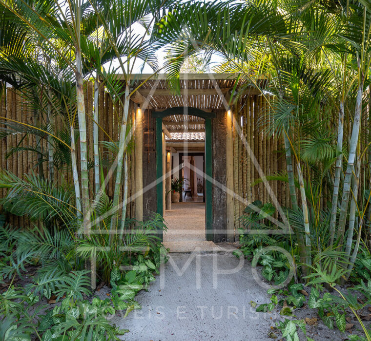 01 Capa Casinha do Patio Trancoso TTIT